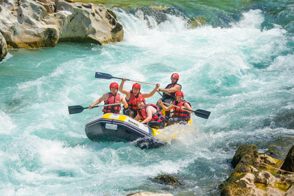 white-water-rafting-in-rishikesh